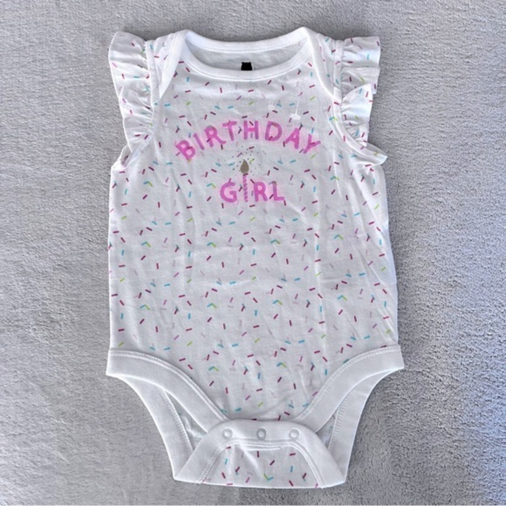 NWOT Baby Gap Birthday Girl confetti onesie size 3-6 months